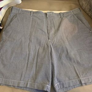 Brooks Brothers sport shorts
